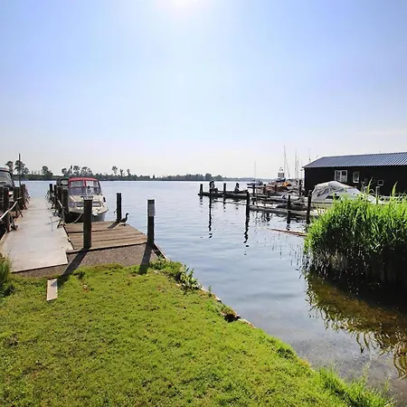 Ferienwohnung, An Der Mueritz * Röbel