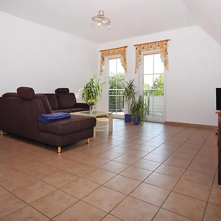 Apartament Ferienwohnung, An Der Mueritz