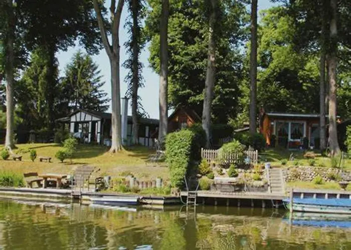 Ferienwohnung, An Der Mueritz 아파트 Röbel