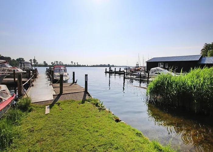 Ferienwohnung, An Der Mueritz * Röbel